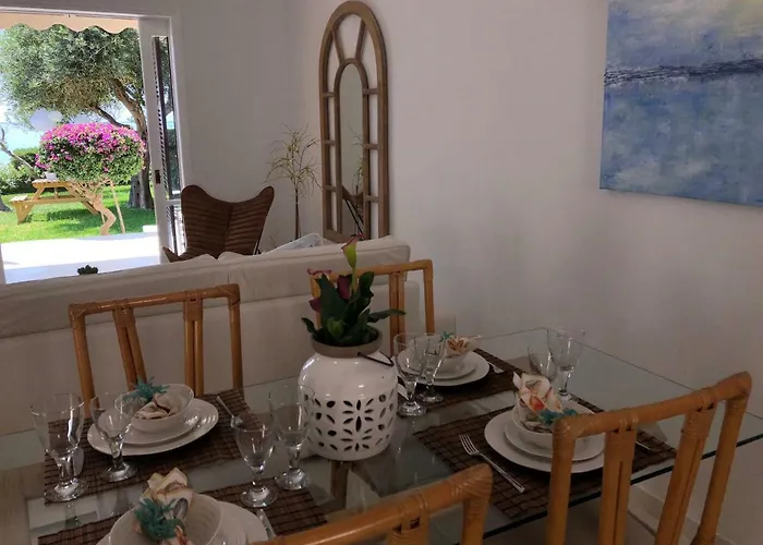 Hébergement de vacances Aqua Seafront Corfu House With Garden *