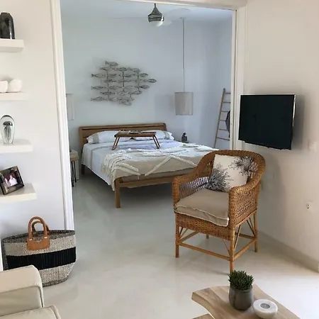 Aqua Seafront Corfu House With Garden *