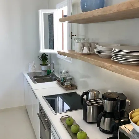 Aqua Seafront Corfu House With Garden *