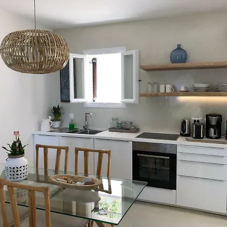 Aqua Seafront Corfu House With Garden *