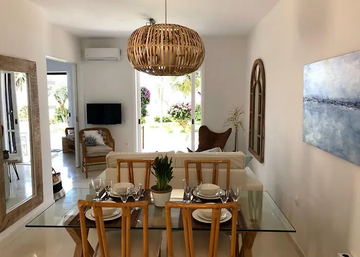 Aqua Seafront Corfu House With Garden * Glyfada (Corfu)