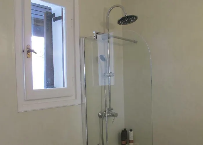 Aqua Seafront Corfu House With Garden Vakantiehuis