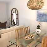 Aqua Seafront Corfu House With Garden * Glifada